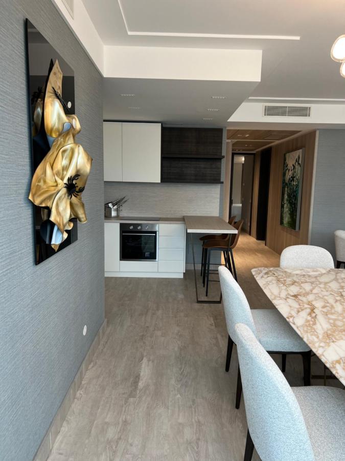 Ceccarini 9 Home Suite Home Riccione Exterior foto
