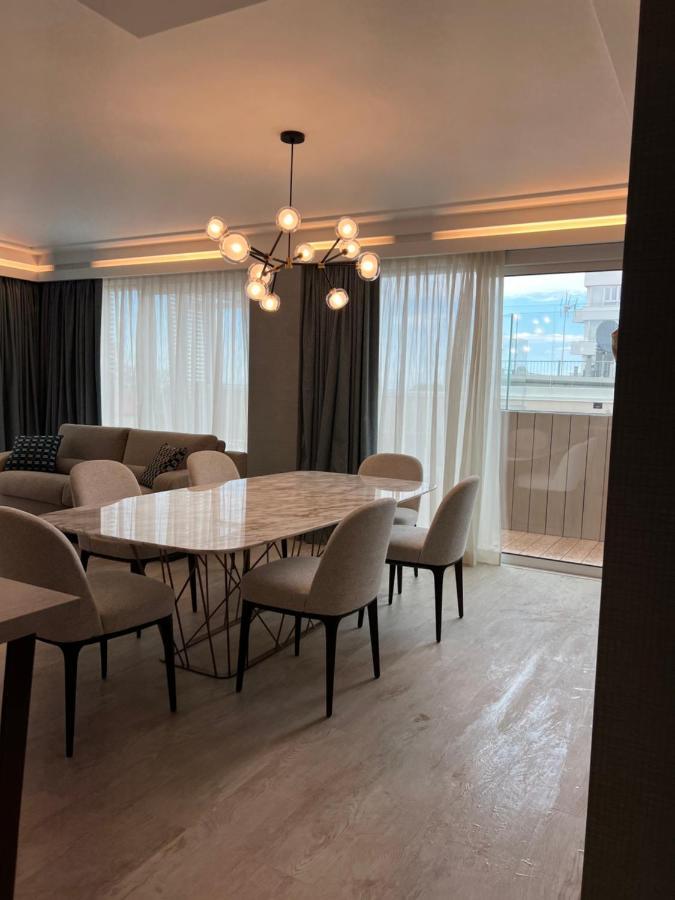 Ceccarini 9 Home Suite Home Riccione Exterior foto