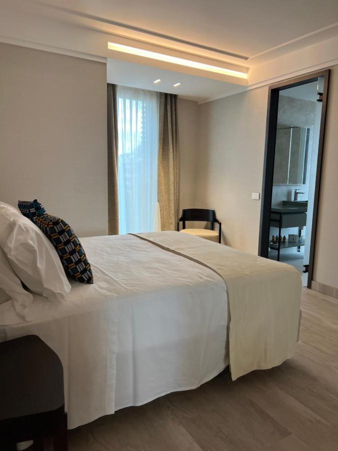 Ceccarini 9 Home Suite Home Riccione Exterior foto