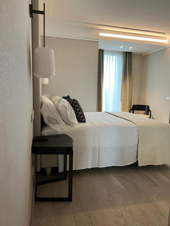 Ceccarini 9 Home Suite Home Riccione Exterior foto